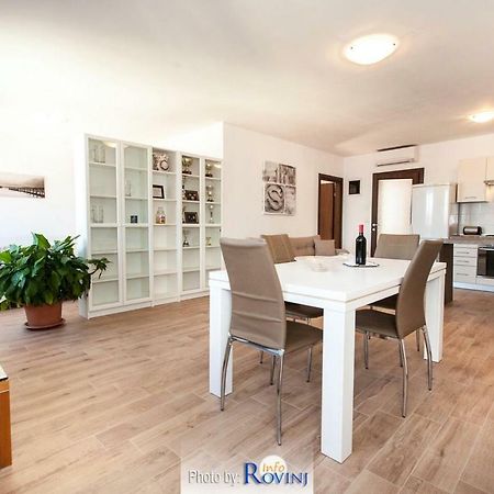 Ondina 2 Apartment Rovinj Exterior photo