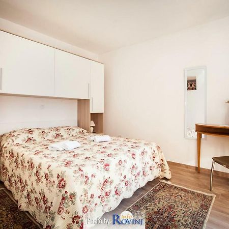 Ondina 2 Apartment Rovinj Exterior photo