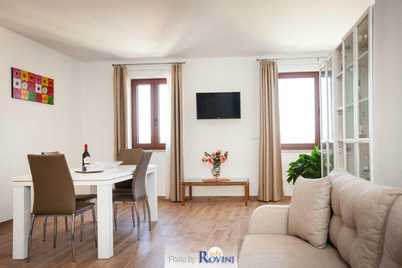 Ondina 2 Apartment Rovinj Exterior photo