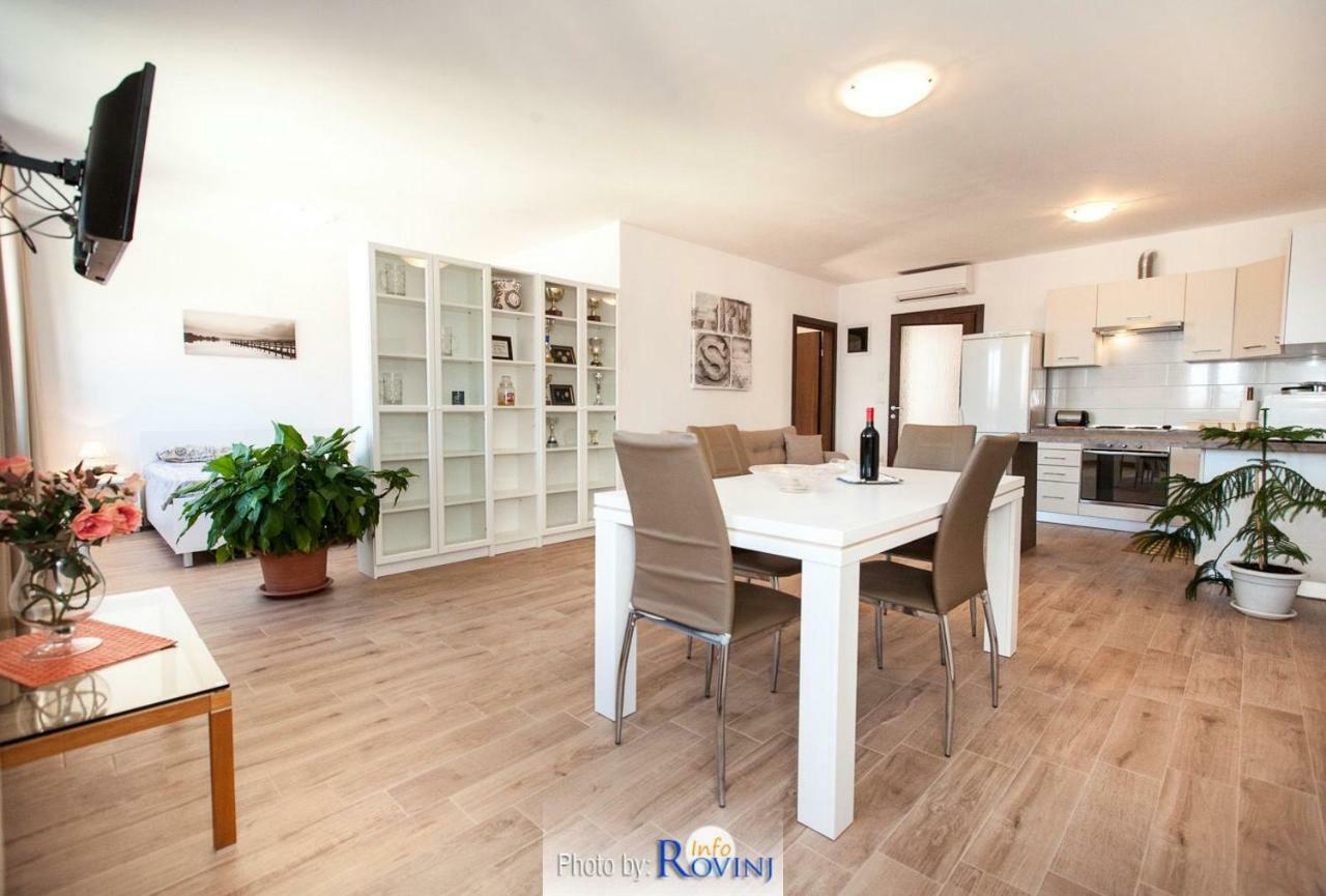 Ondina 2 Apartment Rovinj Exterior photo